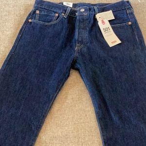 Levi’s 501 Original Straight leg button fly 33x32